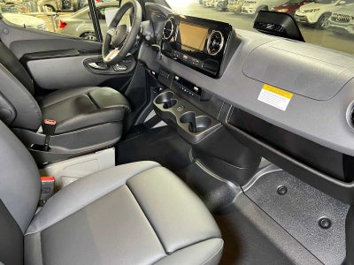 2026 Mercedes-Benz Sprinter 2500 Standard Roof I4 Diesel HO 144 AWD