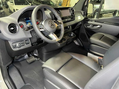 2026 Mercedes-Benz Sprinter 2500 Standard Roof I4 Diesel HO 144 AWD