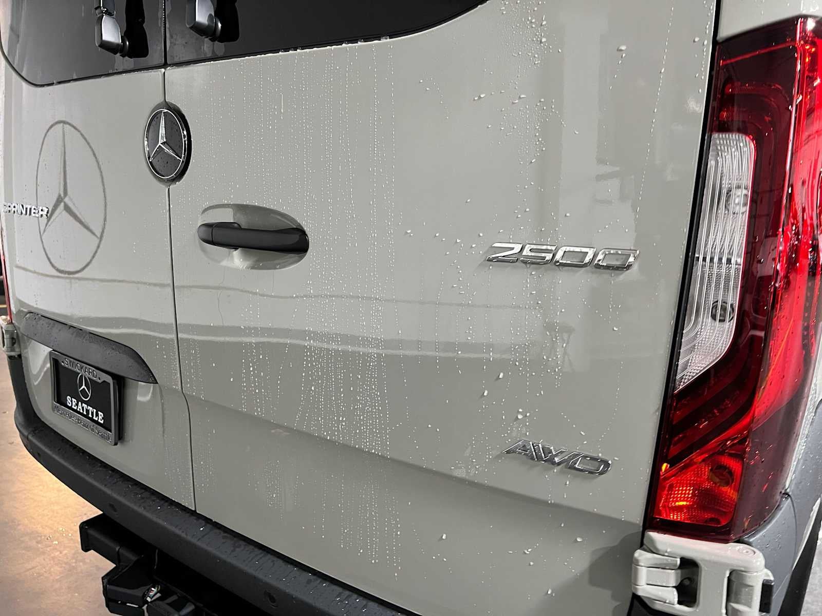 2026 Mercedes-Benz Sprinter 2500 Standard Roof I4 Diesel HO 144 AWD