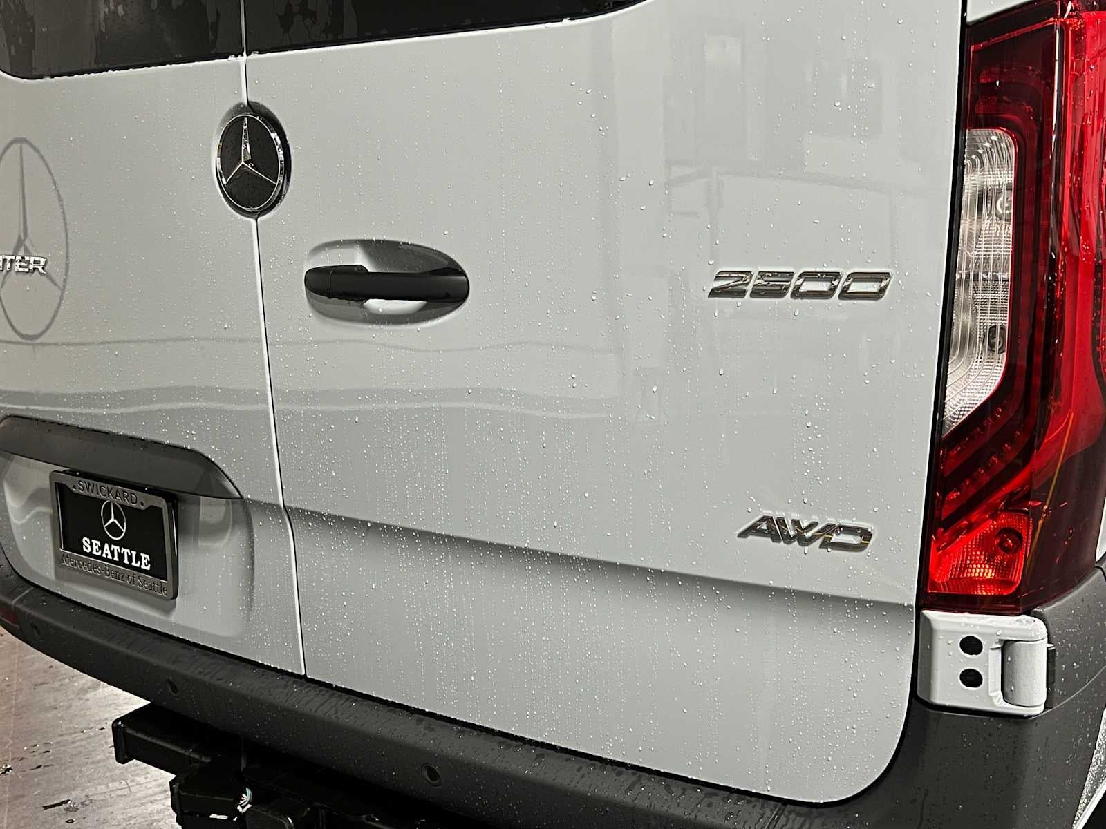 2026 Mercedes-Benz Sprinter Cargo 2500 Standard Roof I4 Diesel HO 144 AWD