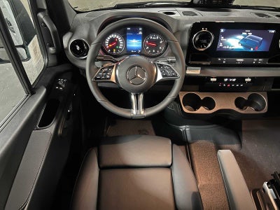 2026 Mercedes-Benz Sprinter Cargo 2500 Standard Roof I4 Diesel HO 144 AWD