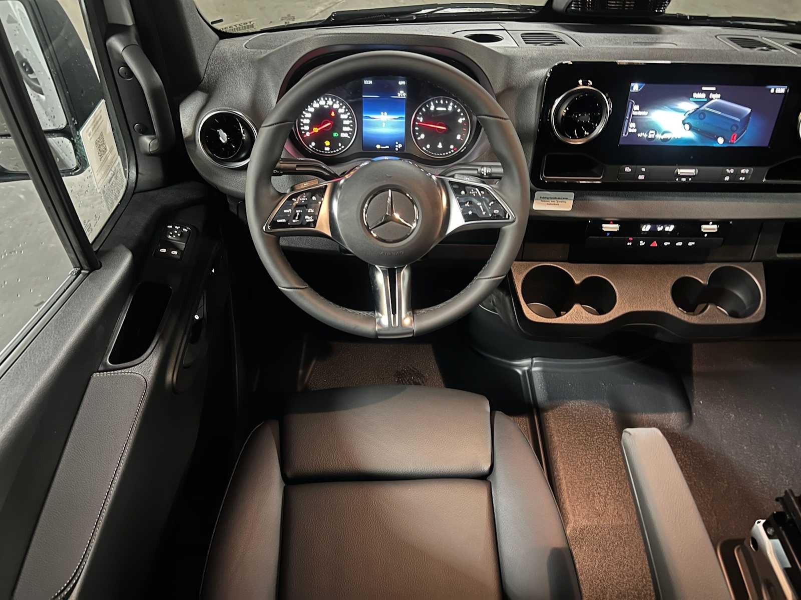 2026 Mercedes-Benz Sprinter Cargo 2500 Standard Roof I4 Diesel HO 144 AWD