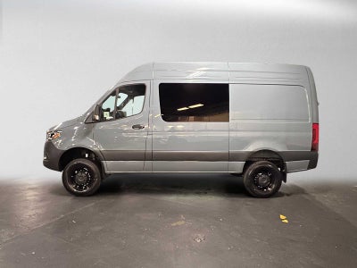 2026 Mercedes-Benz Sprinter 2500 Standard Roof I4 Diesel HO 144 AWD