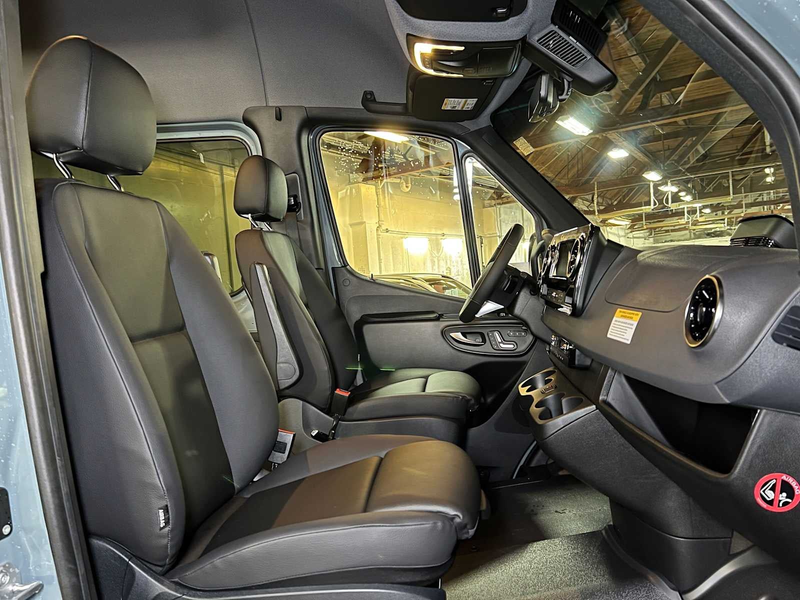 2026 Mercedes-Benz Sprinter Crew 2500 Standard Roof I4 Diesel HO 144 AWD