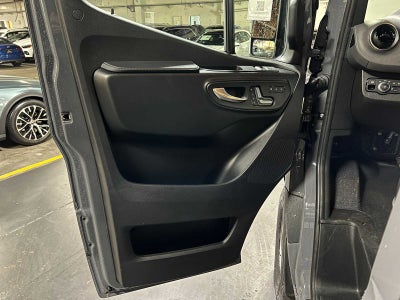 2026 Mercedes-Benz Sprinter 2500 Standard Roof I4 Diesel HO 144 AWD