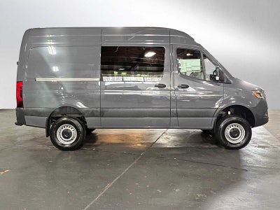 2026 Mercedes-Benz Sprinter 2500 Standard Roof I4 Diesel HO 144 AWD
