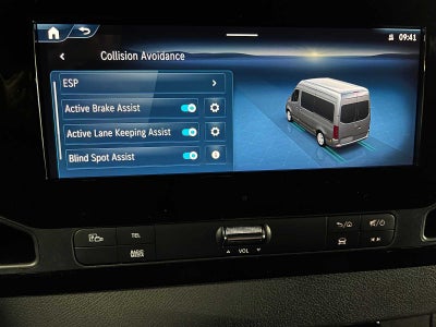 2026 Mercedes-Benz Sprinter 2500 Standard Roof I4 Diesel HO 144 AWD