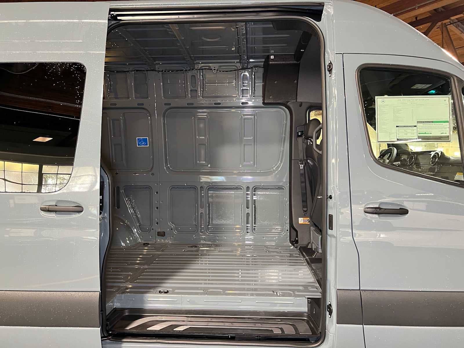 2026 Mercedes-Benz Sprinter Cargo 2500 Standard Roof I4 Diesel HO 144 AWD