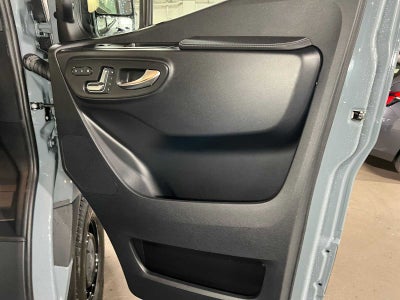 2026 Mercedes-Benz Sprinter 2500 Standard Roof I4 Diesel HO 144 AWD