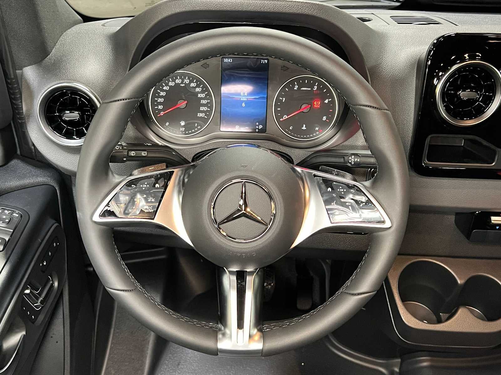 2026 Mercedes-Benz Sprinter 2500 Standard Roof I4 Diesel HO 144 AWD