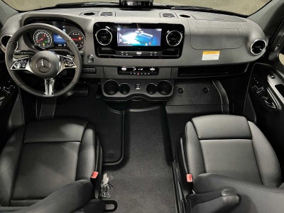 2026 Mercedes-Benz Sprinter 2500 Standard Roof I4 Diesel HO 144 AWD