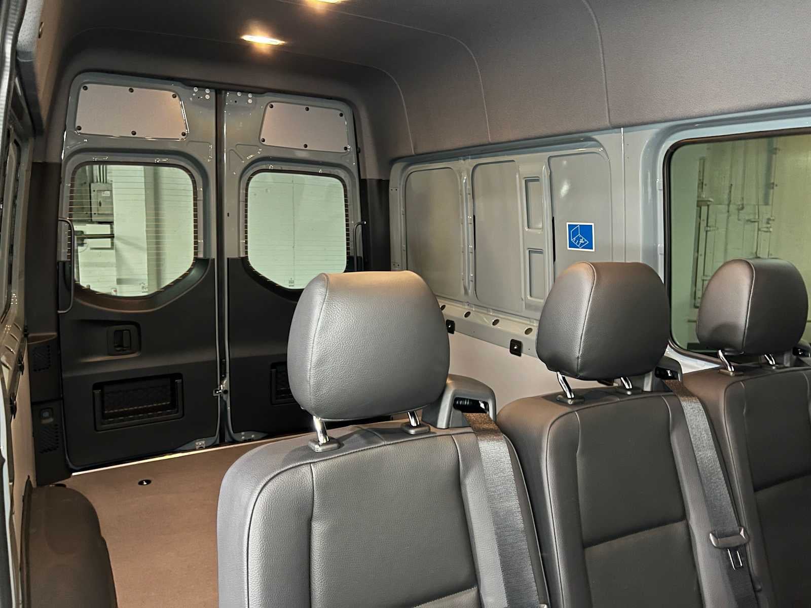 2026 Mercedes-Benz Sprinter 2500 Standard Roof I4 Diesel HO 144 AWD