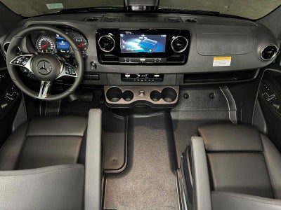 2026 Mercedes-Benz Sprinter 2500 Standard Roof I4 Diesel HO 144 AWD