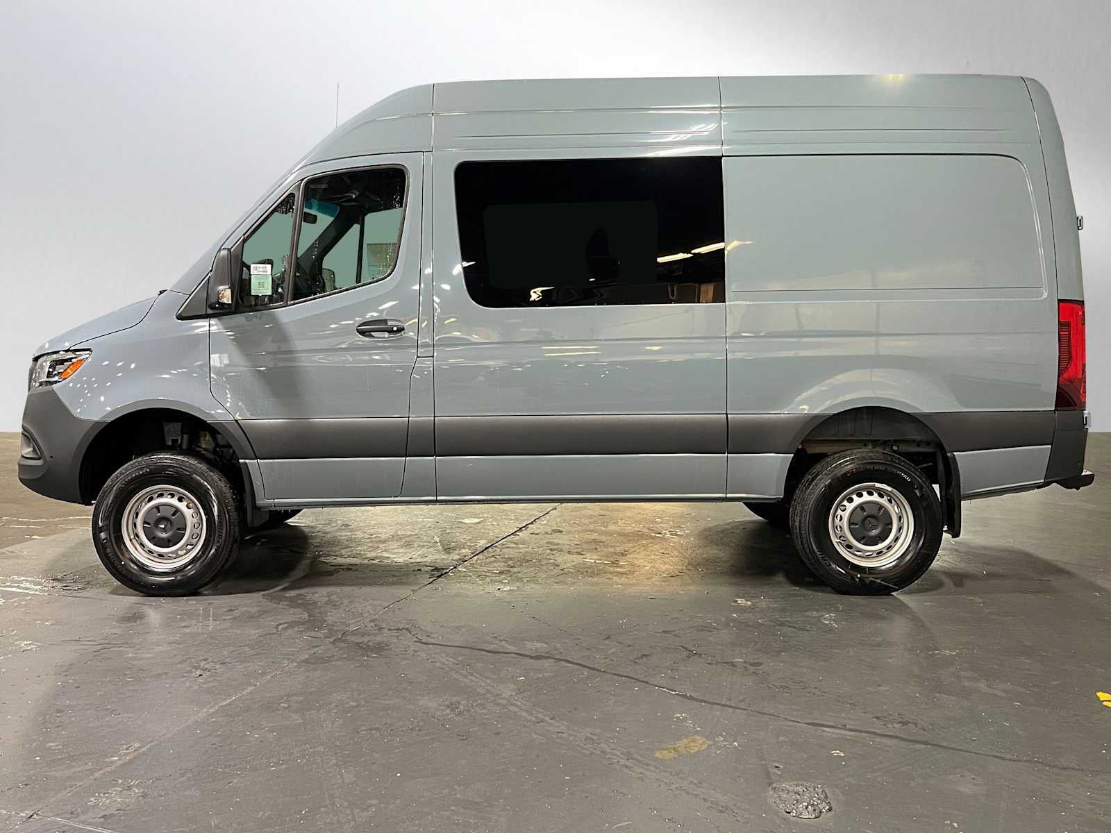 2026 Mercedes-Benz Sprinter 2500 Standard Roof I4 Diesel HO 144" AWD