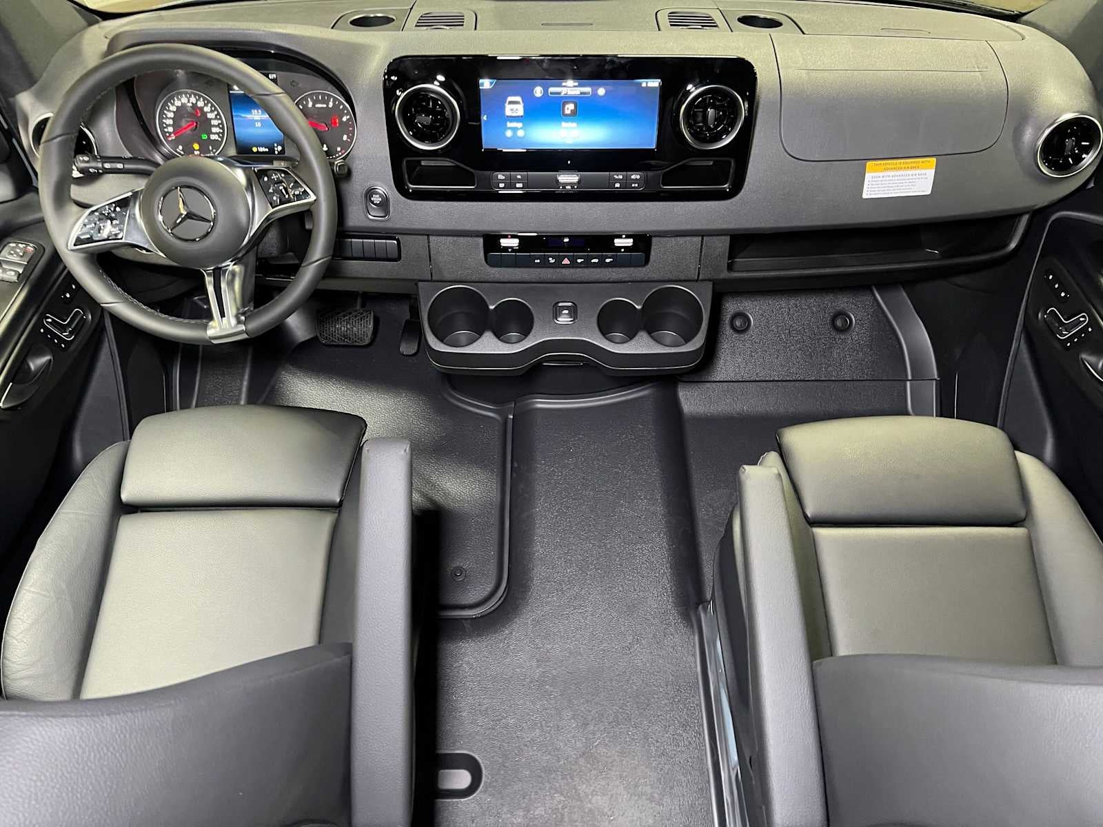2026 Mercedes-Benz Sprinter Crew 2500 Standard Roof I4 Diesel HO 144 AWD