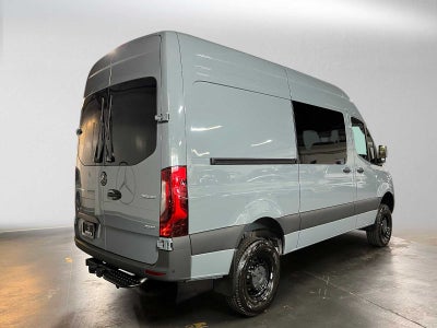 2026 Mercedes-Benz Sprinter Crew 2500 Standard Roof I4 Diesel HO 144 AWD