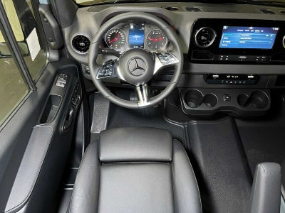 2026 Mercedes-Benz Sprinter Crew 2500 Standard Roof I4 Diesel HO 144 AWD