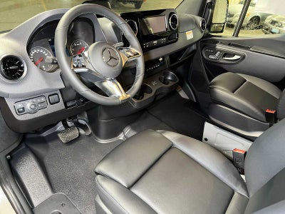 2026 Mercedes-Benz Sprinter 2500 Standard Roof I4 Diesel HO 144 AWD