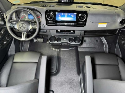 2026 Mercedes-Benz Sprinter 2500 Standard Roof I4 Diesel HO 144 AWD