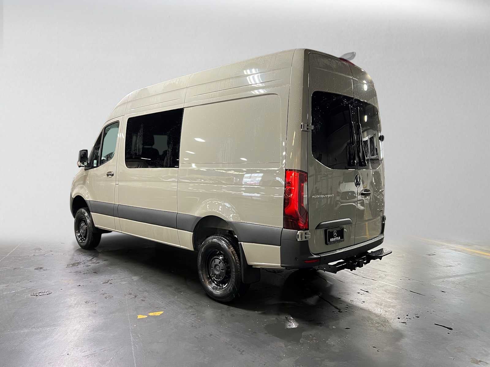 2026 Mercedes-Benz Sprinter 2500 Standard Roof I4 Diesel HO 144 AWD