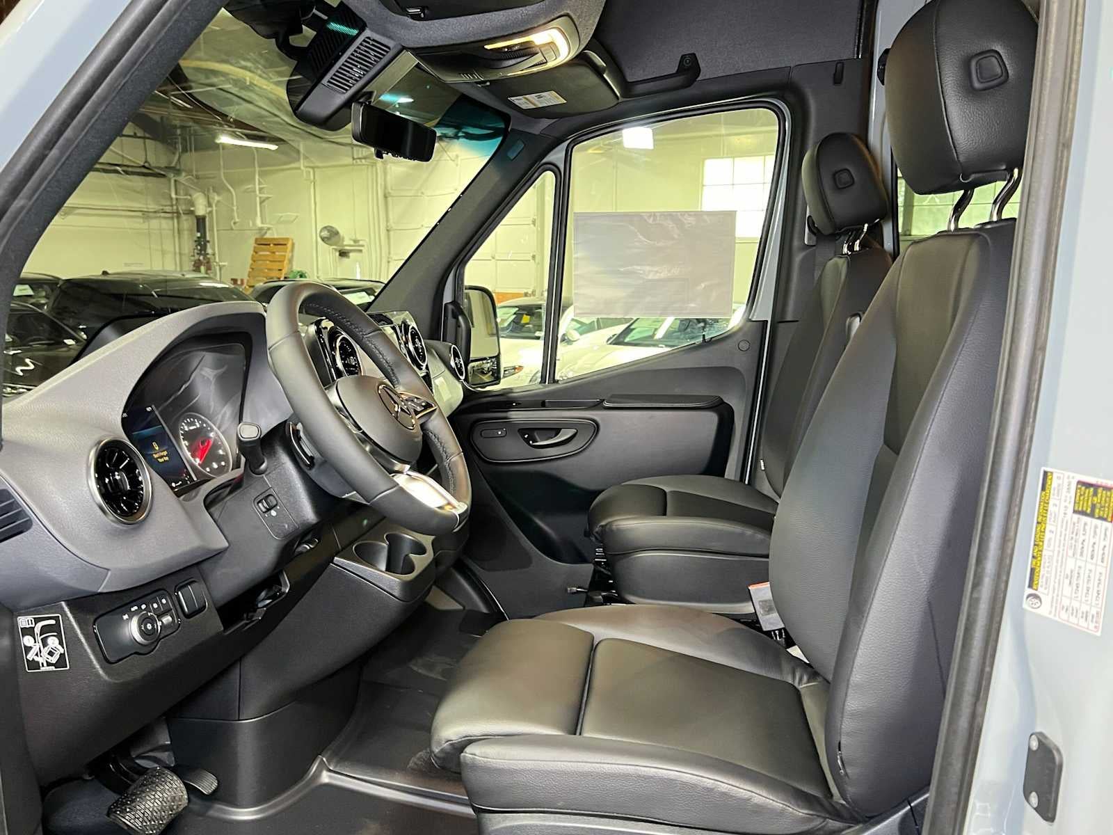 2026 Mercedes-Benz Sprinter Cargo 2500 Standard Roof I4 Diesel HO 144 AWD