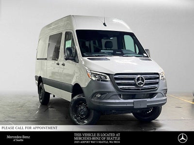 2026 Mercedes-Benz Sprinter Crew 2500 Standard Roof I4 Diesel HO 144 AWD