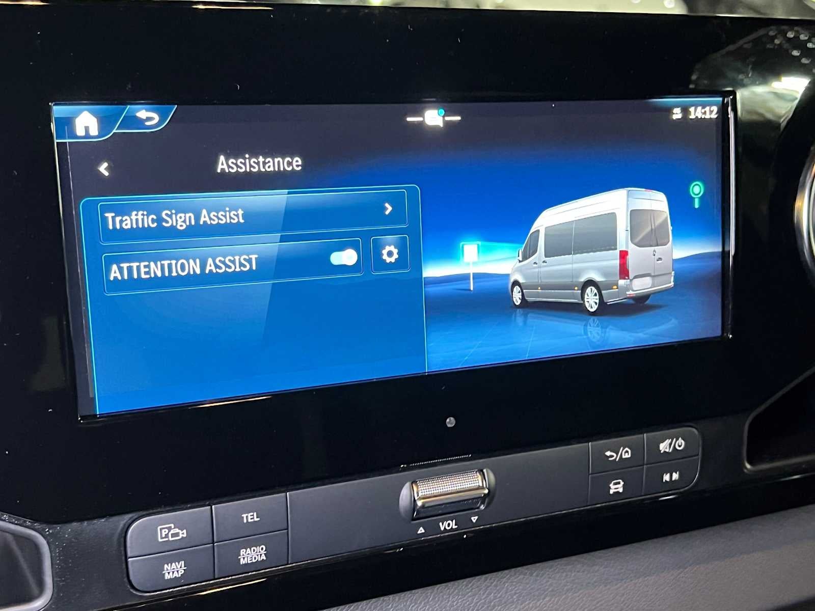 2026 Mercedes-Benz Sprinter Crew 2500 Standard Roof I4 Diesel HO 144 AWD