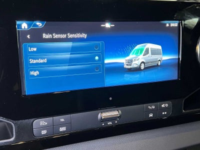 2026 Mercedes-Benz Sprinter Crew 2500 Standard Roof I4 Diesel HO 144 AWD