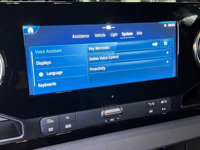 2026 Mercedes-Benz Sprinter Crew 2500 Standard Roof I4 Diesel HO 144 AWD