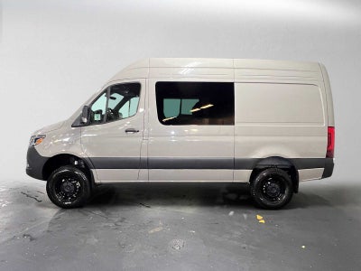 2026 Mercedes-Benz Sprinter Crew 2500 Standard Roof I4 Diesel HO 144 AWD