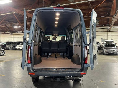 2026 Mercedes-Benz Sprinter Crew 2500 Standard Roof I4 Diesel HO 144 AWD