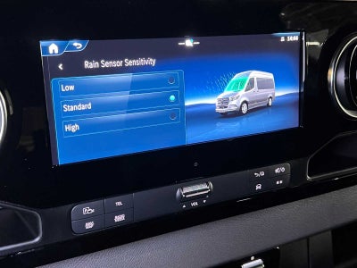 2026 Mercedes-Benz Sprinter Crew 2500 Standard Roof I4 Diesel HO 144 AWD