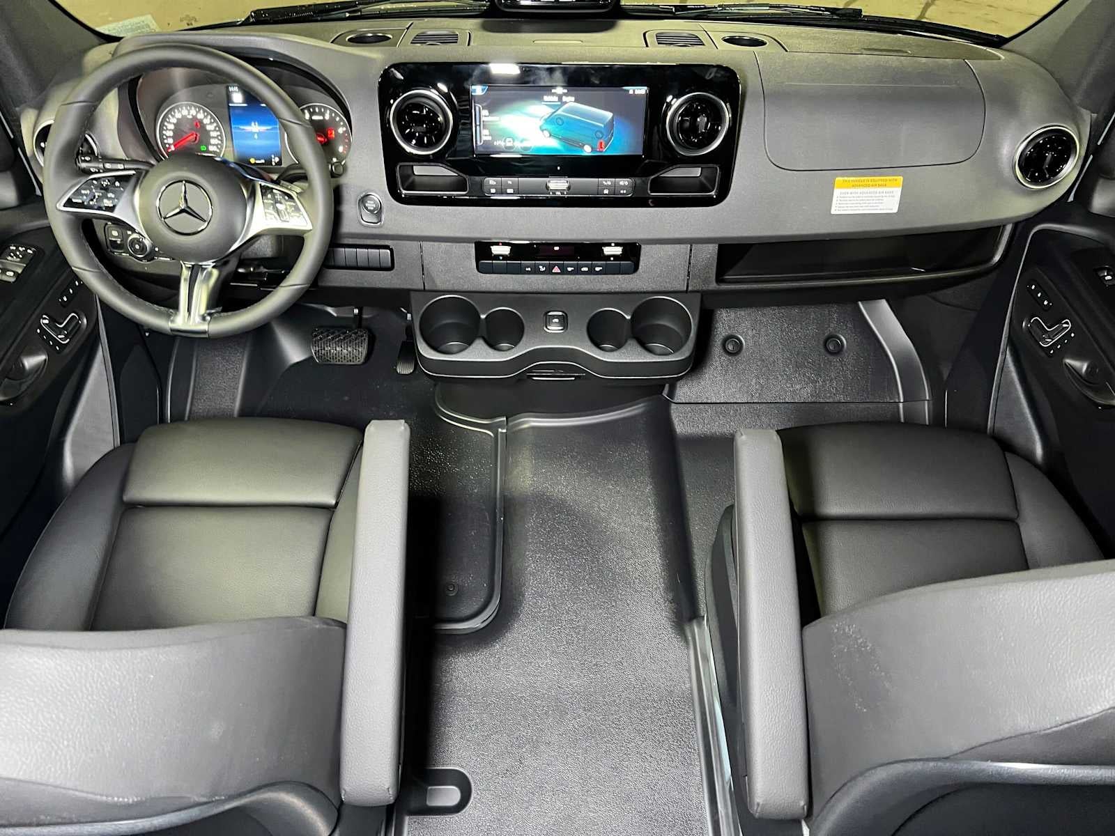 2026 Mercedes-Benz Sprinter Crew 2500 Standard Roof I4 Diesel HO 144 AWD