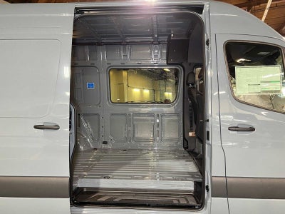 2026 Mercedes-Benz Sprinter Cargo 2500 Standard Roof I4 Diesel HO 144 AWD