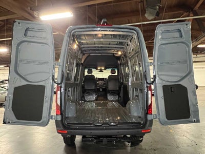 2026 Mercedes-Benz Sprinter Cargo 2500 Standard Roof I4 Diesel HO 144 AWD