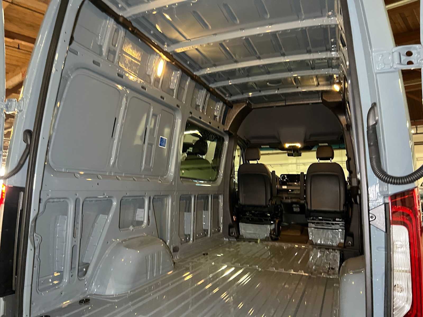 2026 Mercedes-Benz Sprinter Cargo 2500 Standard Roof I4 Diesel HO 144 AWD