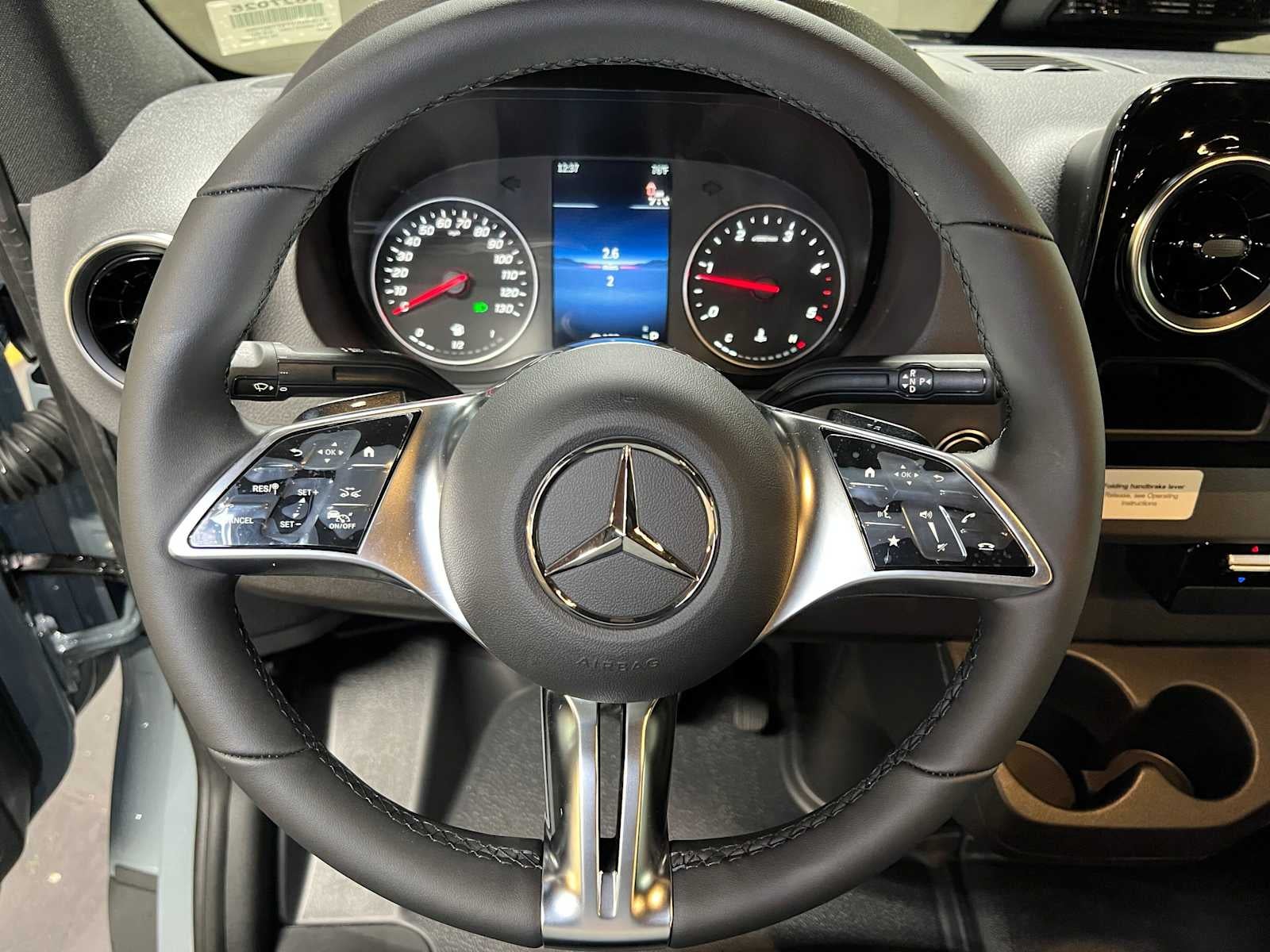 2026 Mercedes-Benz Sprinter Cargo 2500 Standard Roof I4 Diesel HO 144 AWD