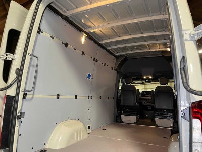 2026 Mercedes-Benz Sprinter Cargo 2500 Standard Roof I4 Diesel HO 144 AWD