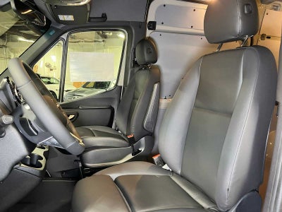 2026 Mercedes-Benz Sprinter Cargo 2500 Standard Roof I4 Diesel HO 144 AWD