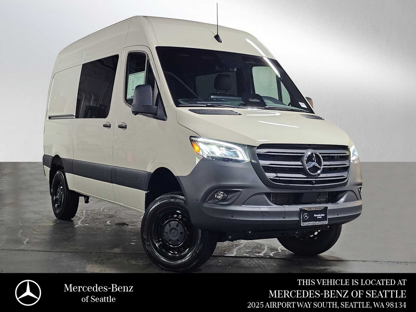 2026 Mercedes-Benz Sprinter 2500 144 WB HO AWD's photo