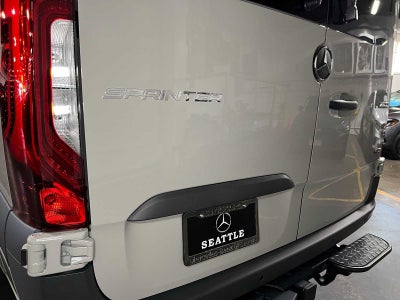 2026 Mercedes-Benz Sprinter 2500 Standard Roof I4 Diesel HO 144 AWD