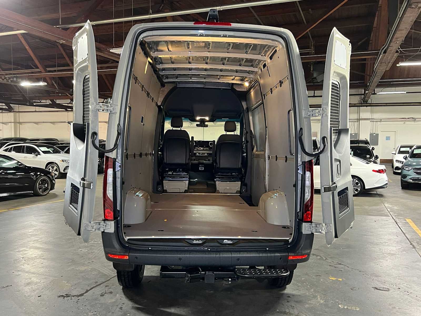 2026 Mercedes-Benz Sprinter Cargo 2500 Standard Roof I4 Diesel HO 144 AWD