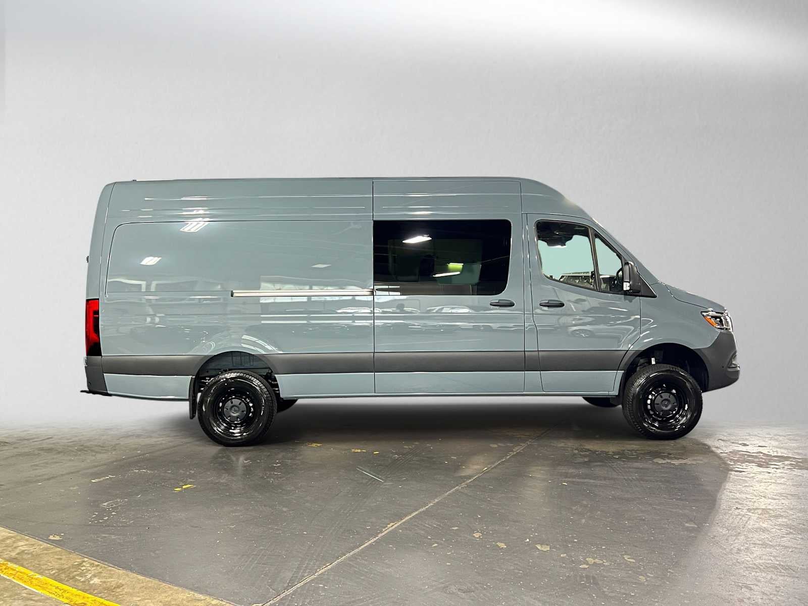 2026 Mercedes-Benz Sprinter 2500 High Roof I4 Diesel HO 170 AWD