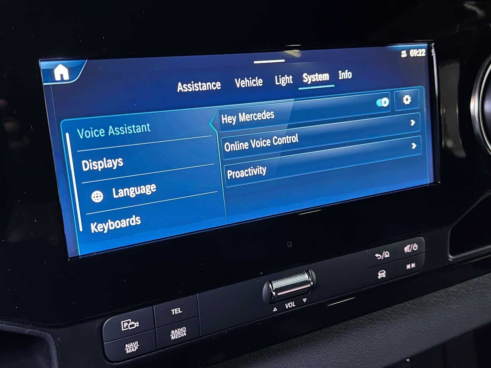 2026 Mercedes-Benz Sprinter 2500 High Roof I4 Diesel HO 170 AWD
