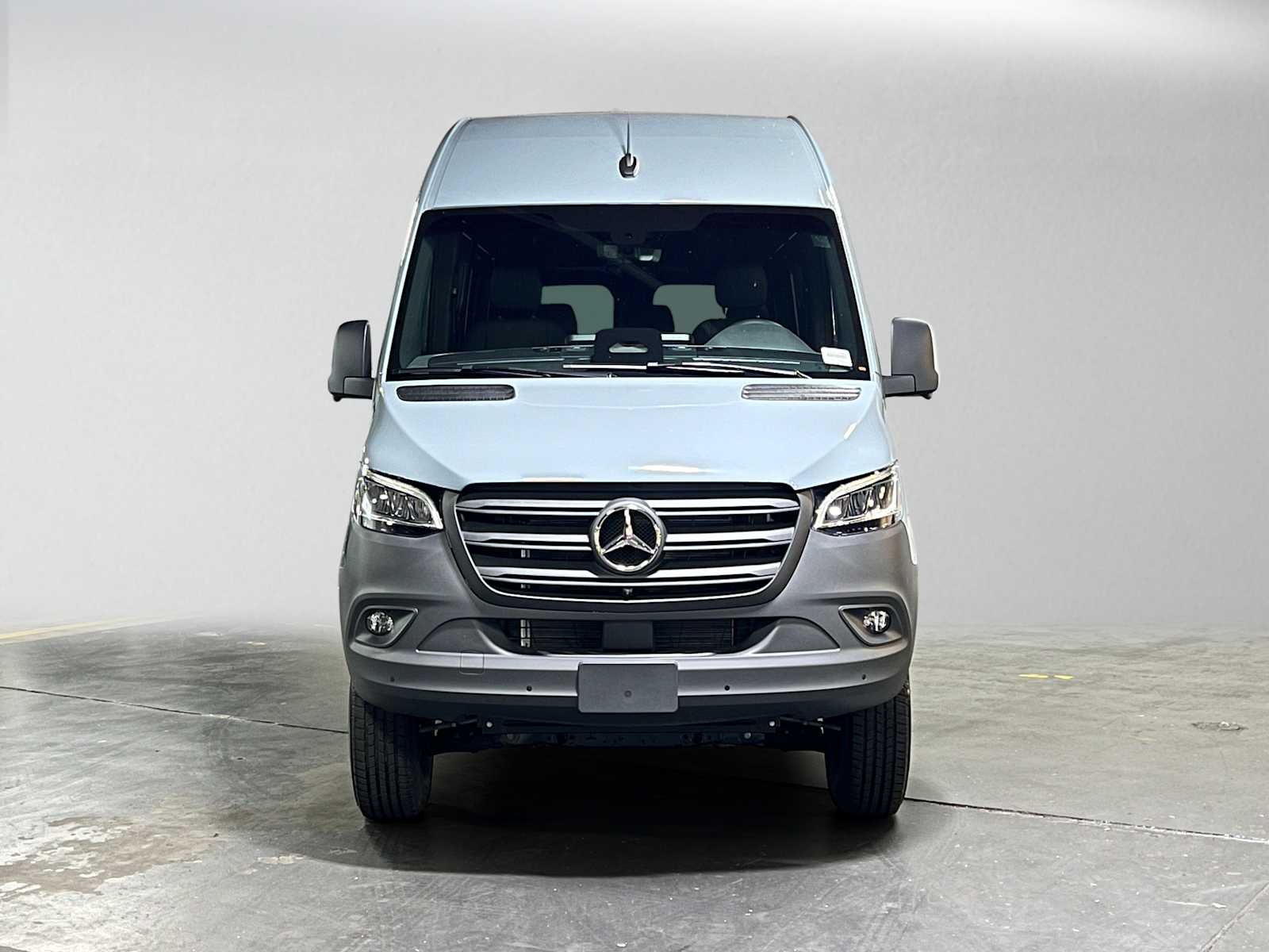2026 Mercedes-Benz Sprinter 2500 High Roof I4 Diesel HO 170 AWD