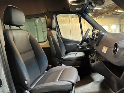 2026 Mercedes-Benz Sprinter Crew 2500 High Roof I4 Diesel HO 170 AWD