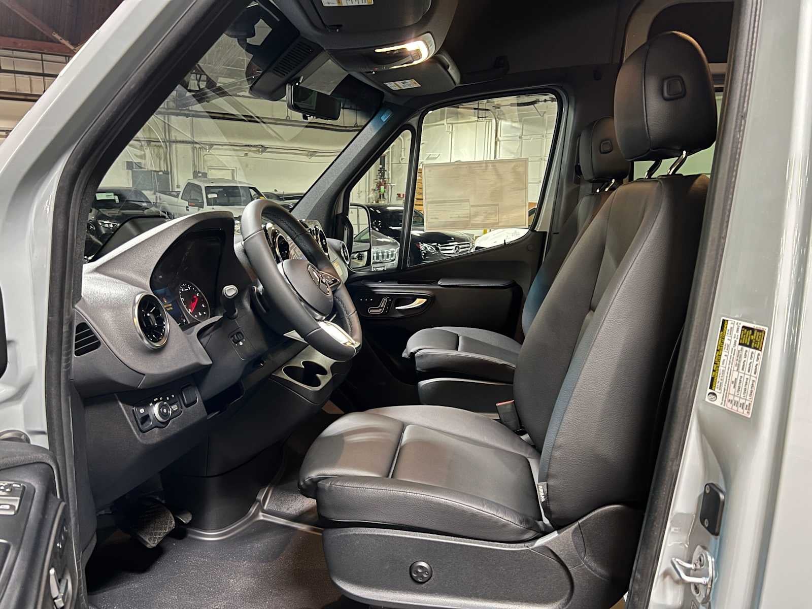 2026 Mercedes-Benz Sprinter Crew 2500 High Roof I4 Diesel HO 170 AWD
