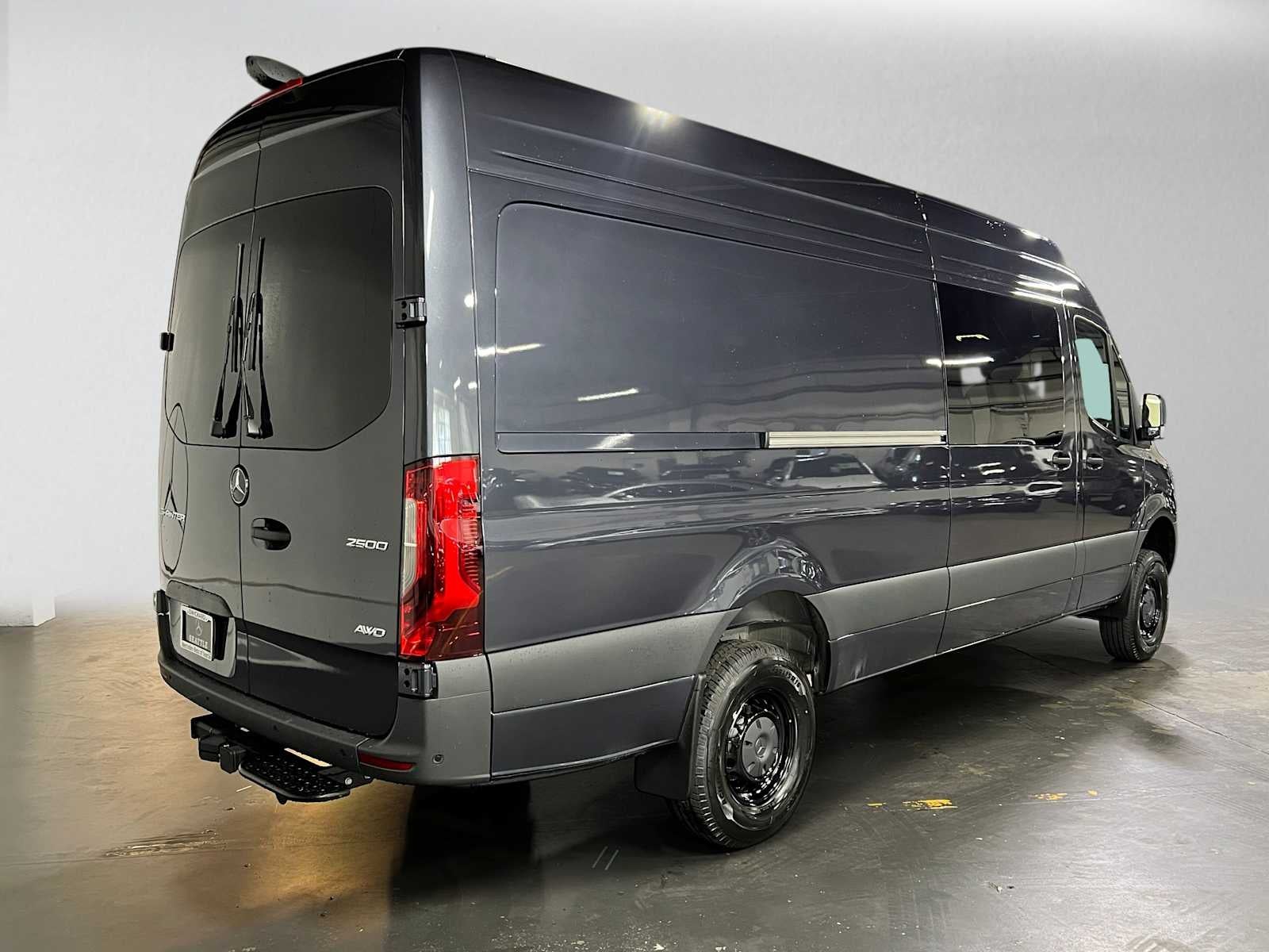 2026 Mercedes-Benz Sprinter 2500 High Roof I4 Diesel HO 170 AWD