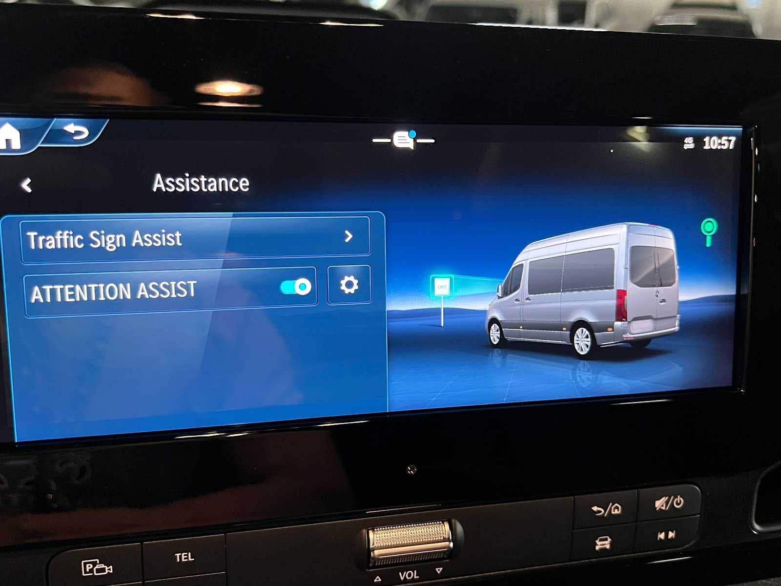 2026 Mercedes-Benz Sprinter 2500 High Roof I4 Diesel HO 170 AWD
