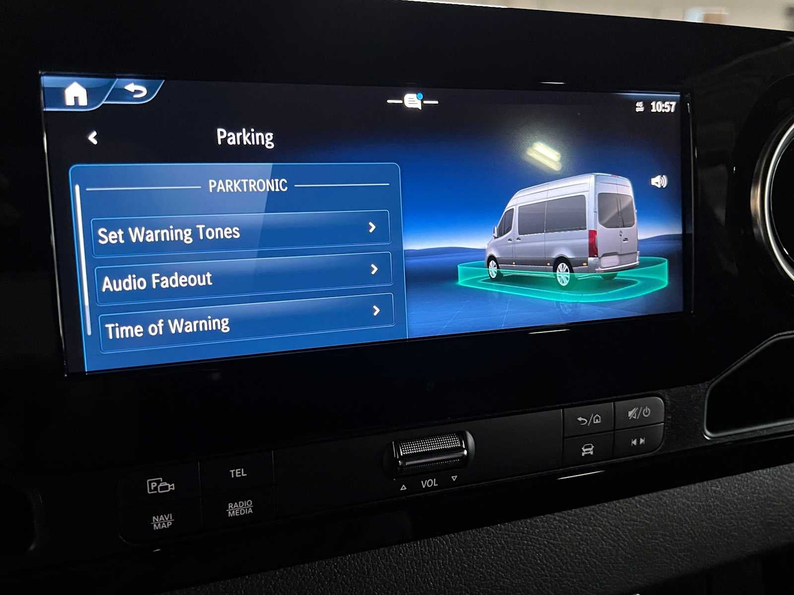 2026 Mercedes-Benz Sprinter 2500 High Roof I4 Diesel HO 170 AWD